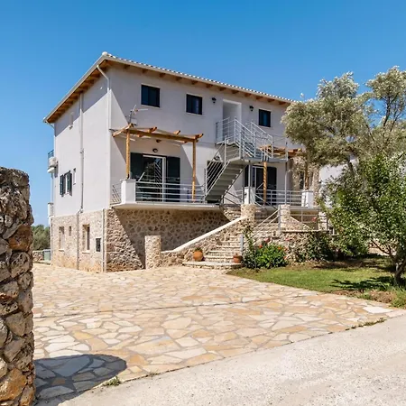 Appartement With Sea View B Tsoukaládhes